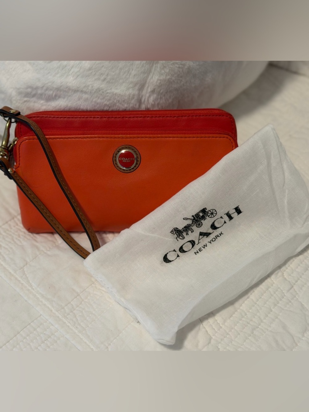 Coach Orange smooth leather Wristlet/Wallet 8x4.5 Includes Dusty